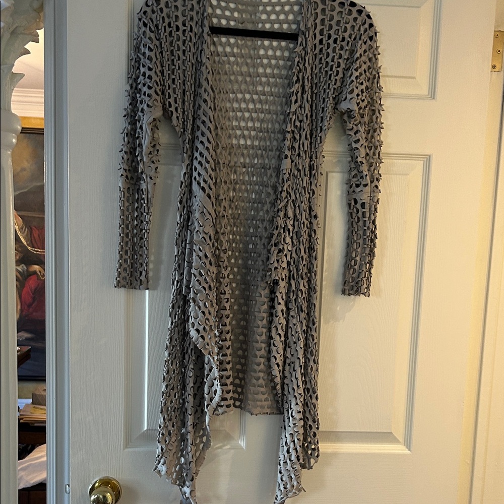 Elegant Gray Open-Knit Women's Cardigan